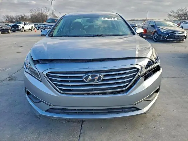 2016 HYUNDAI SONATA SE  