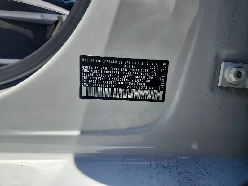 2017 VOLKSWAGEN JETTA SE  