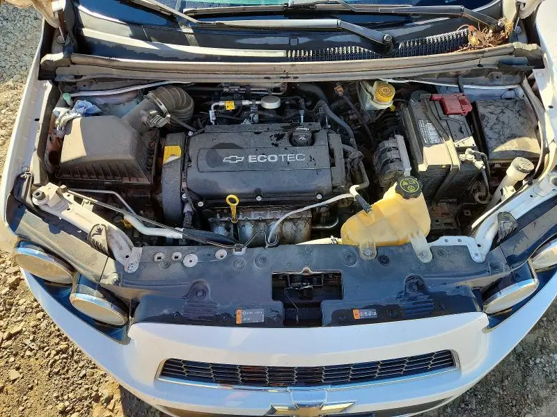 2015 CHEVROLET SONIC LS  