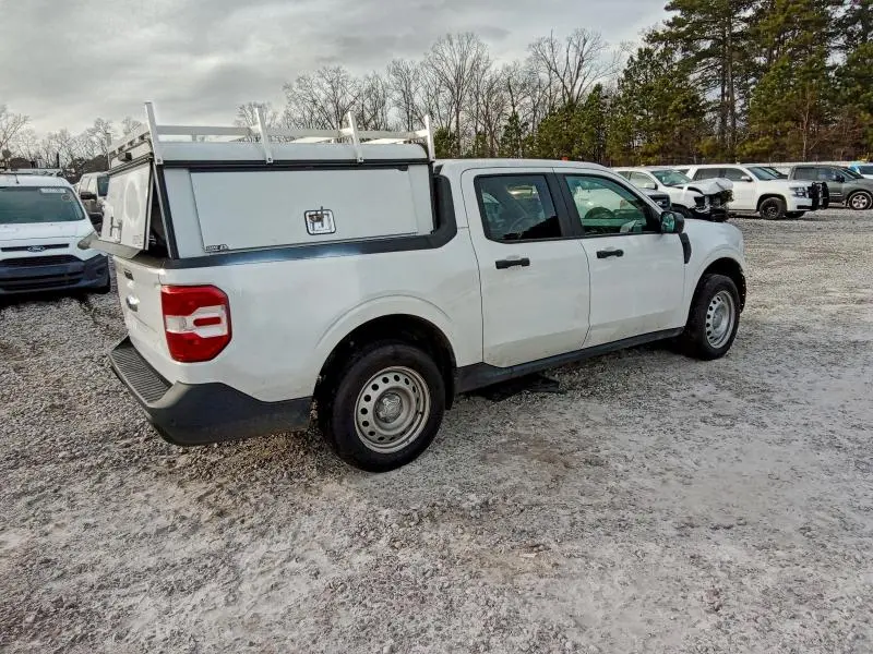 2023 FORD MAVERICK XL  