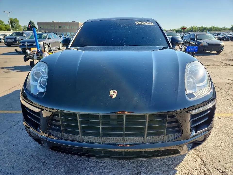 2015 PORSCHE MACAN S  