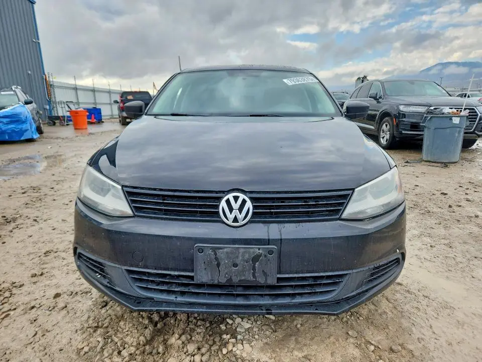 2014 VOLKSWAGEN JETTA BASE  
