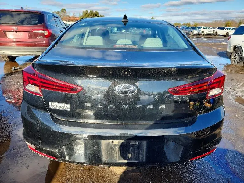 2020 HYUNDAI ELANTRA SEL  