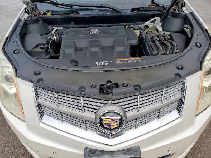 2011 CADILLAC SRX LUXURY COLLECTION  