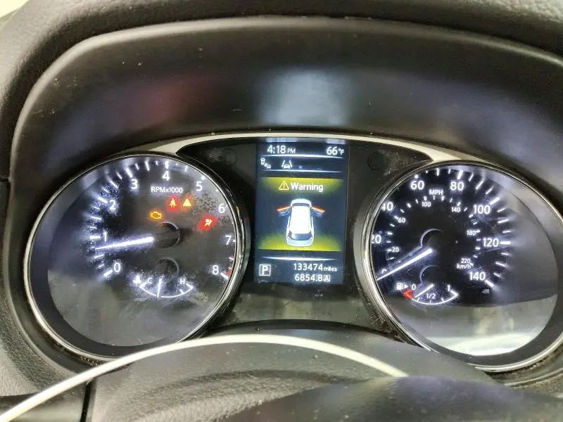 2015 NISSAN ROGUE SV  