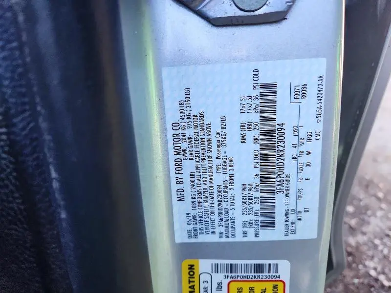 2019 FORD FUSION SE  