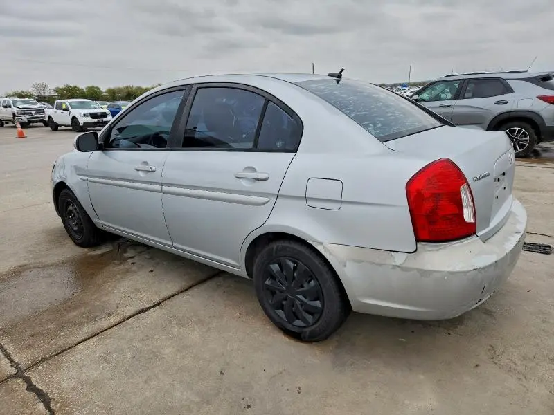 2010 HYUNDAI ACCENT GLS  