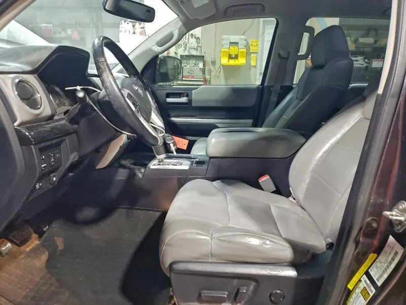 2016 TOYOTA TUNDRA CREWMAX LIMITED  