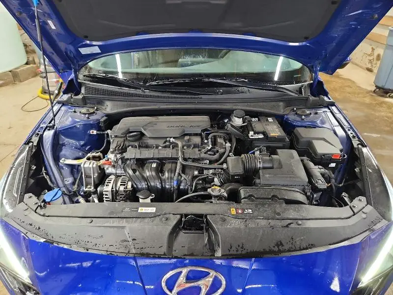 2023 HYUNDAI ELANTRA LIMITED  