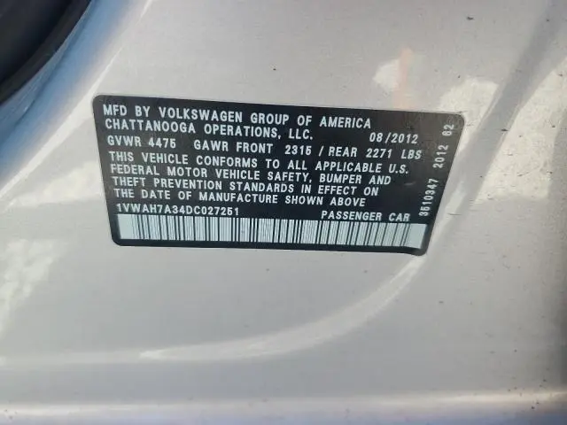 2013 VOLKSWAGEN PASSAT S  