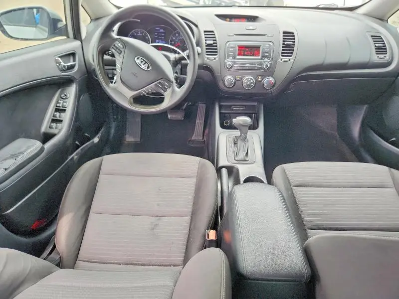 2015 KIA FORTE LX  