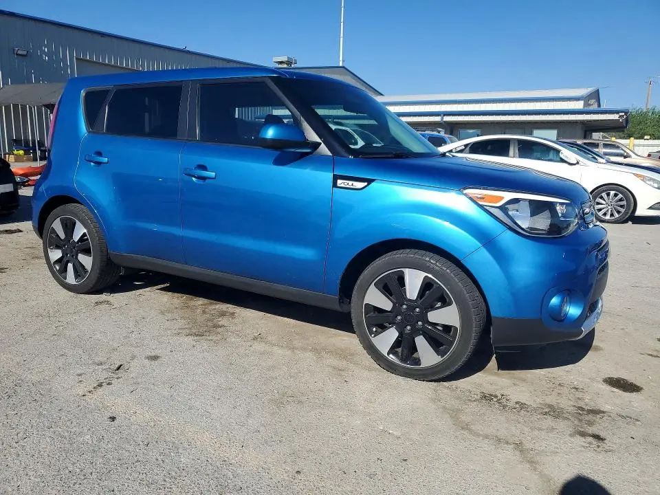 2018 KIA SOUL +  