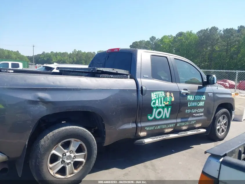 2014 TOYOTA TUNDRA SR5 5.7L V8