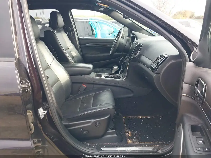 2019 JEEP GRAND CHEROKEE HIGH ALTITUDE 4X2