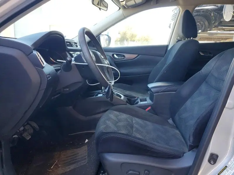 2014 NISSAN ROGUE SV  