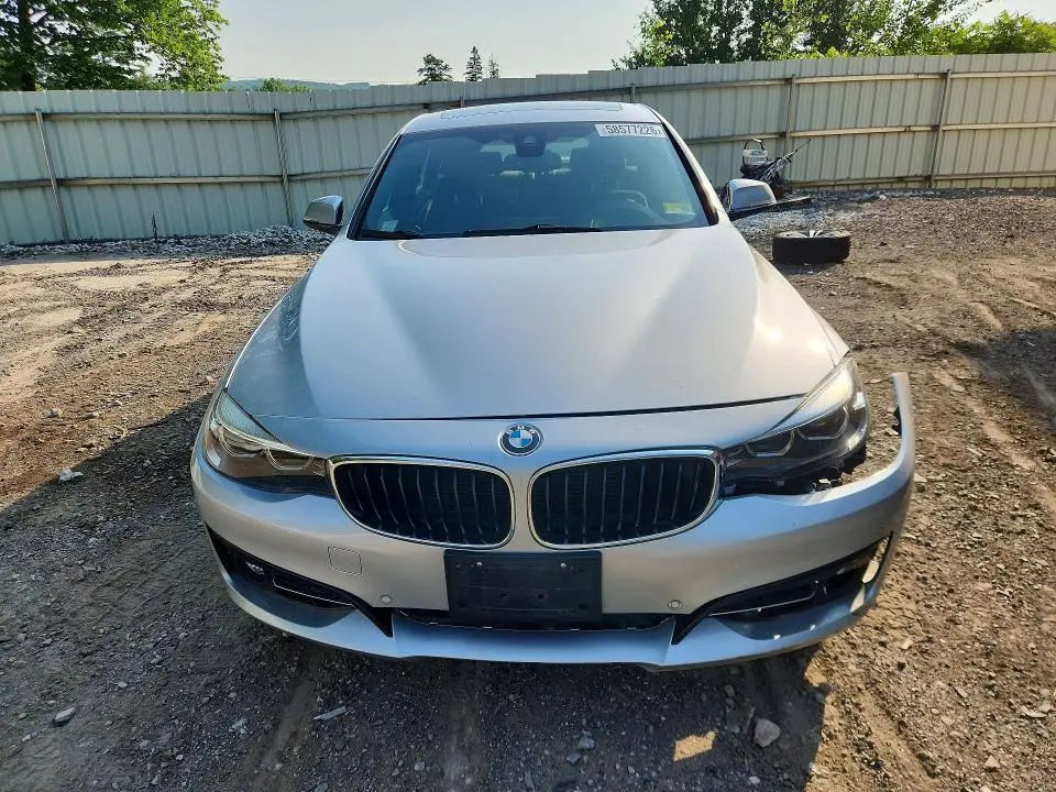 2018 BMW 330 XIGT  