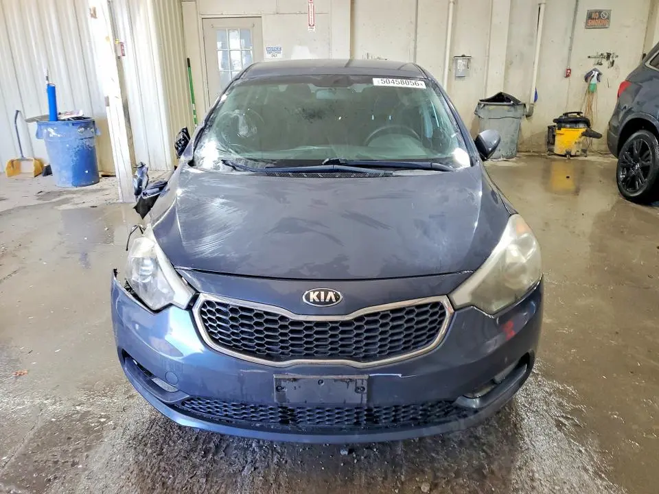 2016 KIA FORTE LX  