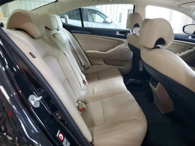 2016 KIA CADENZA LUXURY  