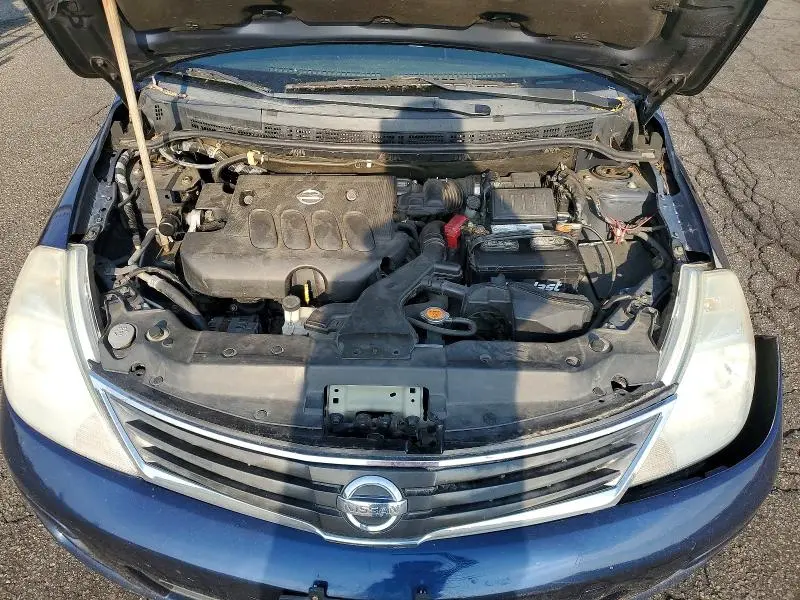 2010 NISSAN VERSA 1.8 S  