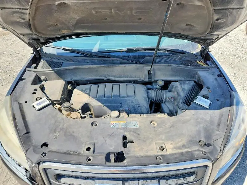 2015 GMC ACADIA SLE  