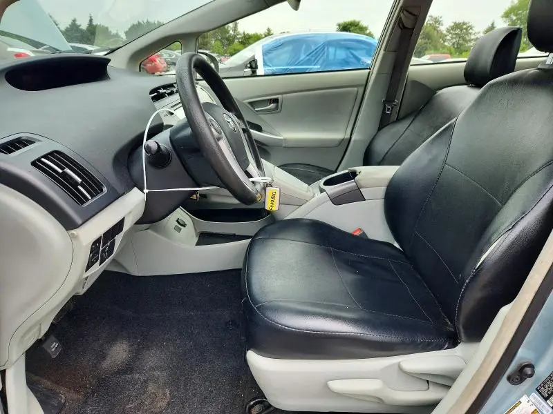 2015 TOYOTA PRIUS TWO  