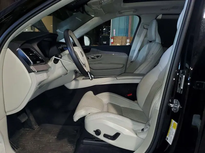 2024 VOLVO XC90 ULTIMATE  
