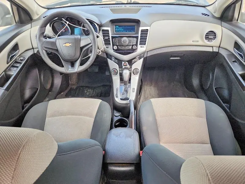 2012 CHEVROLET CRUZE LS  