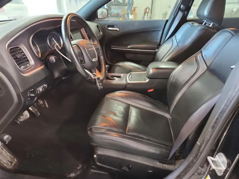 2019 DODGE CHARGER SXT  