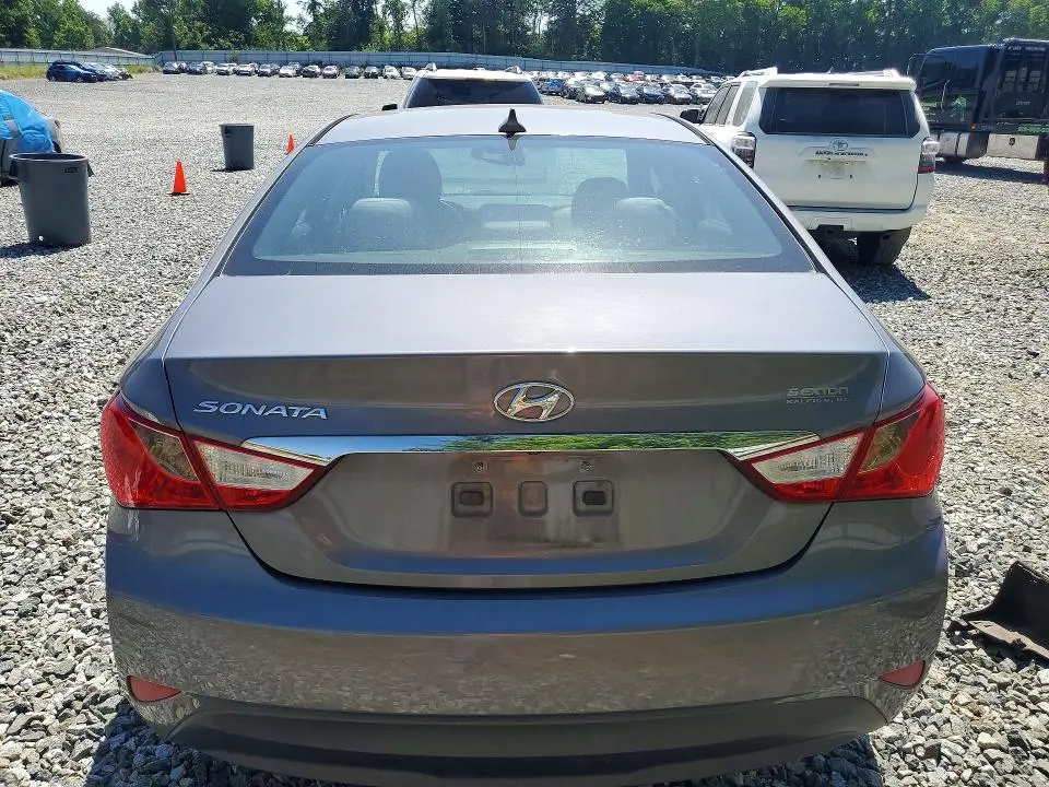 2014 HYUNDAI SONATA GLS  