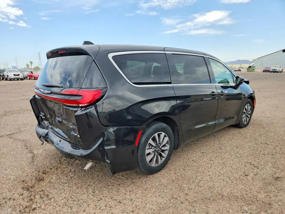 2023 CHRYSLER PACIFICA HYBRID TOURING L  
