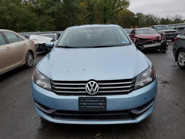 2012 VOLKSWAGEN PASSAT SE