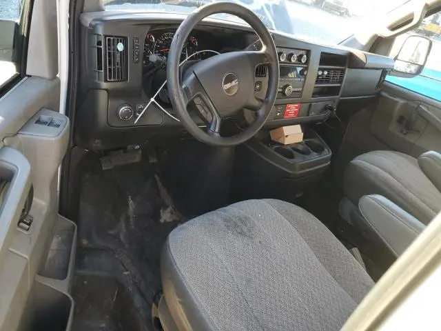 2016 GMC SAVANA G2500  