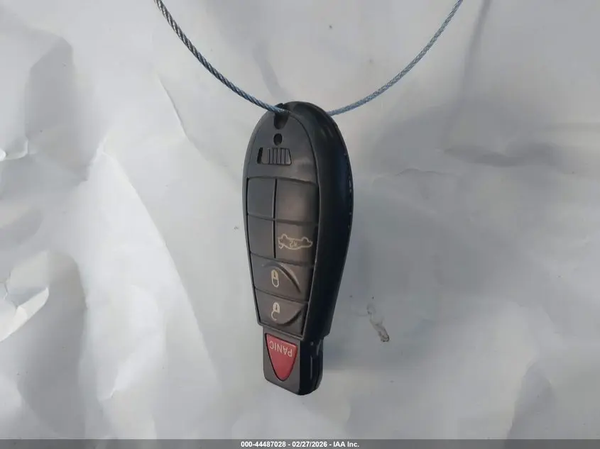 2013 DODGE CHALLENGER SXT PLUS