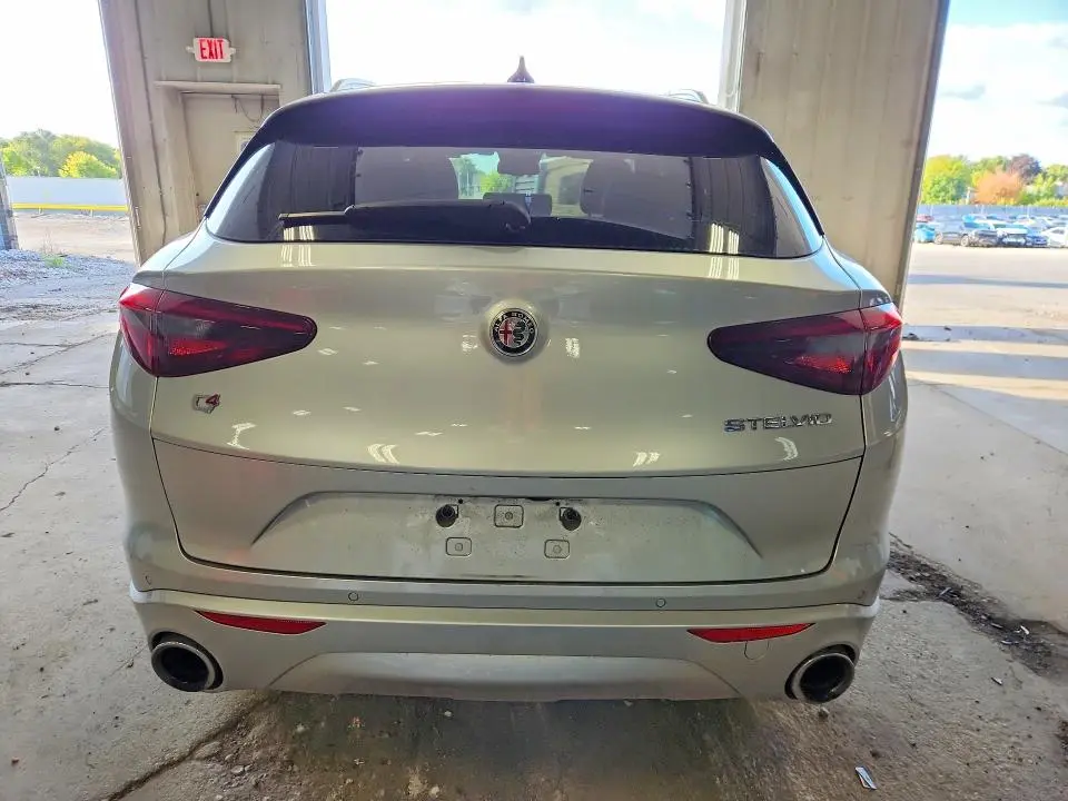 2021 ALFA ROMEO STELVIO TI  
