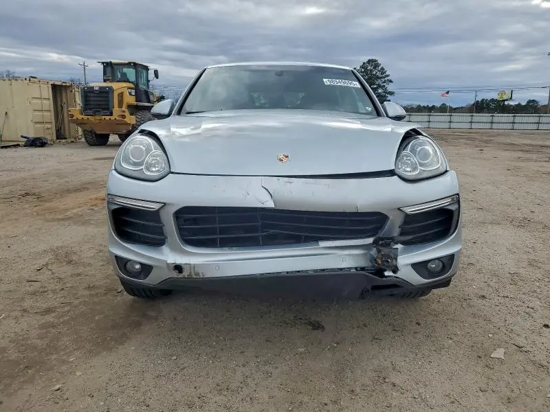 2018 PORSCHE CAYENNE   
