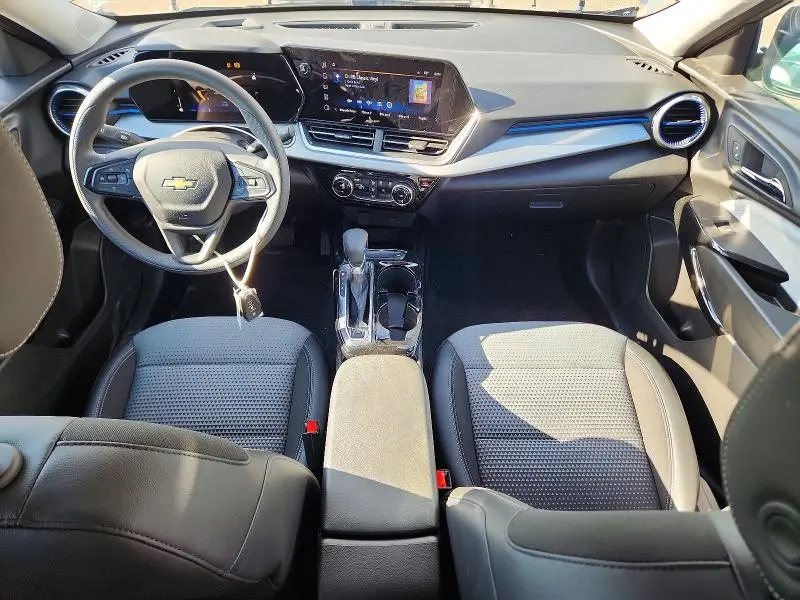 2025 CHEVROLET TRAX 1LT  