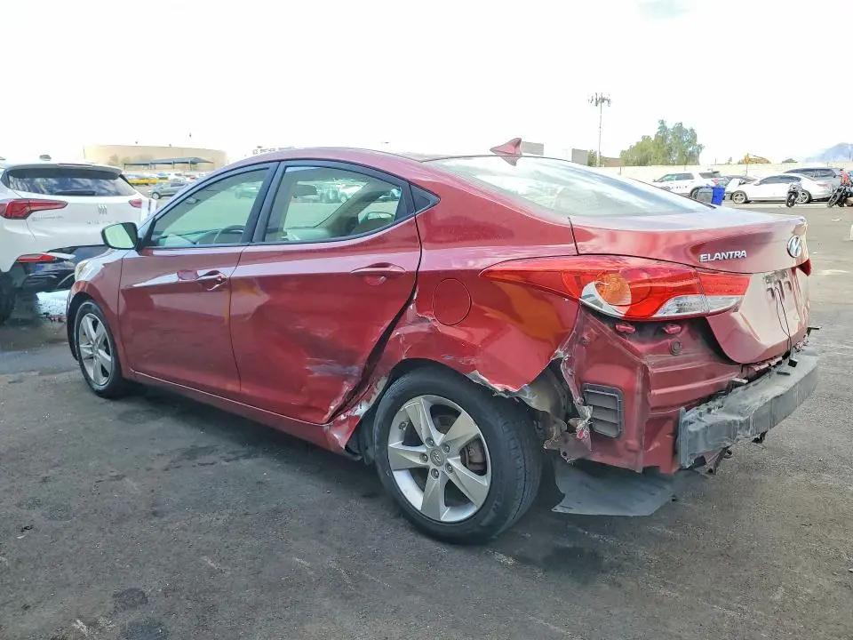 2013 HYUNDAI ELANTRA GLS  