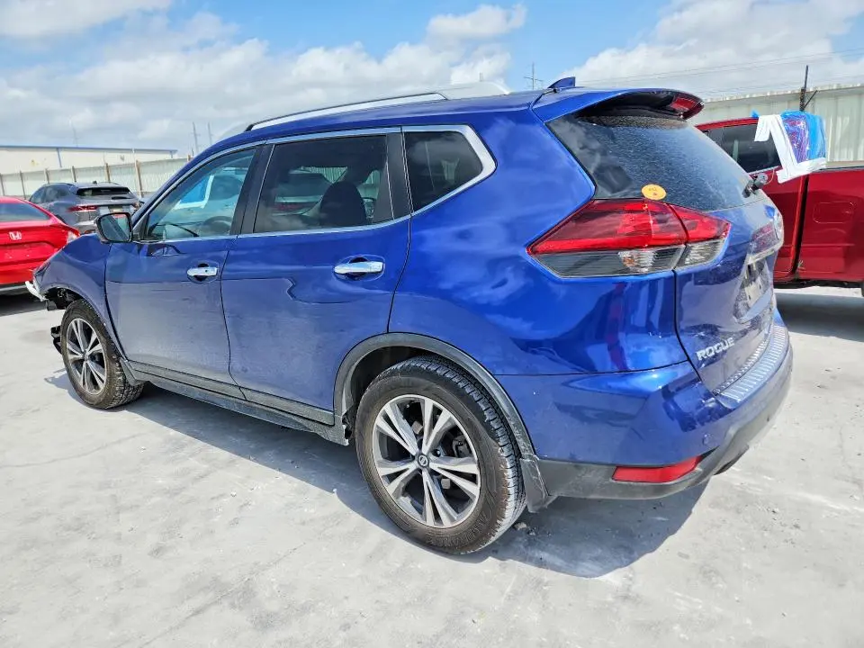 2019 NISSAN ROGUE SV  
