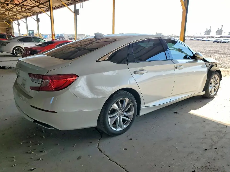 2019 HONDA ACCORD LX  