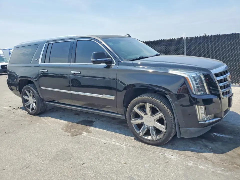 2017 CADILLAC ESCALADE ESV PREMIUM LUXURY  