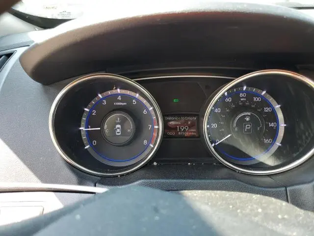 2013 HYUNDAI SONATA GLS  