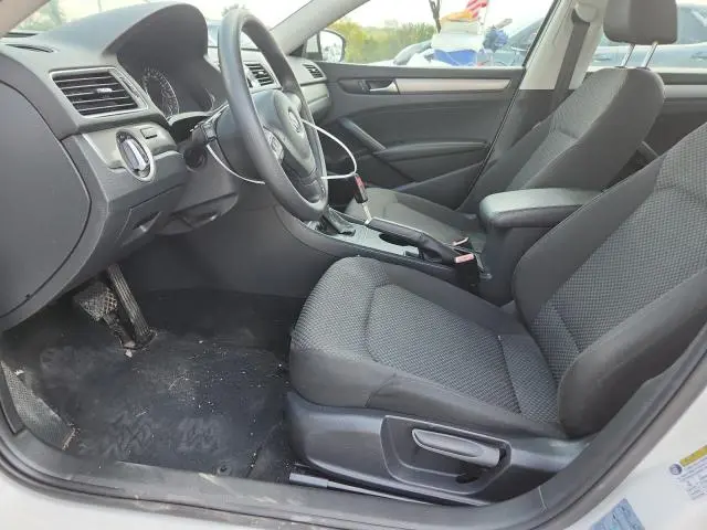 2014 VOLKSWAGEN PASSAT S  