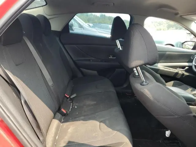 2023 HYUNDAI ELANTRA SE  