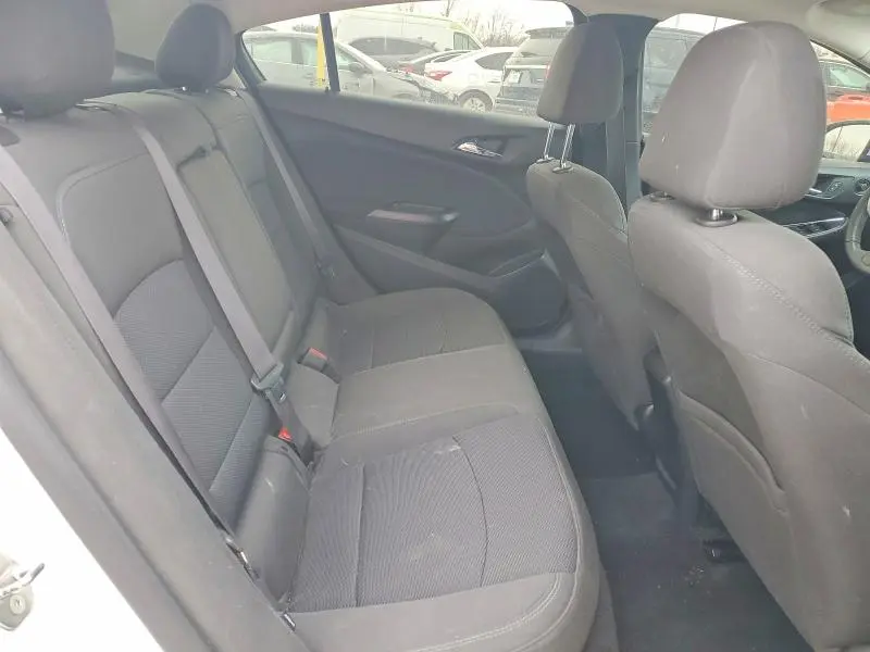 2016 CHEVROLET CRUZE LT  