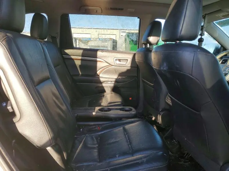 2016 TOYOTA HIGHLANDER LIMITED PLATINUM  