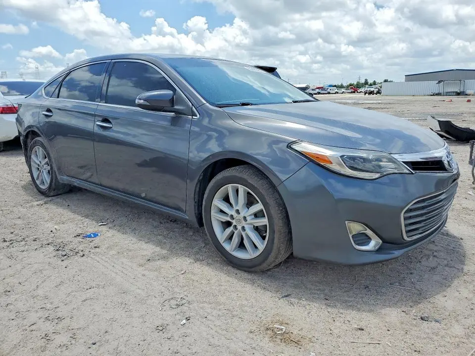 2013 TOYOTA AVALON XLE  