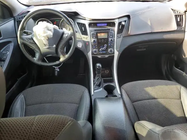 2011 HYUNDAI SONATA SE