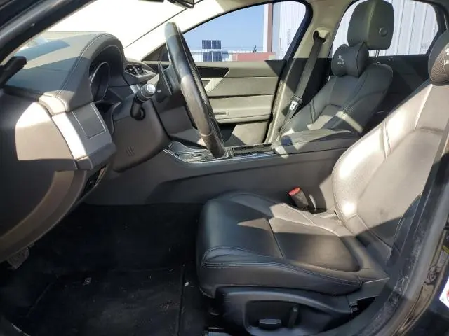 2016 JAGUAR XF PREMIUM  