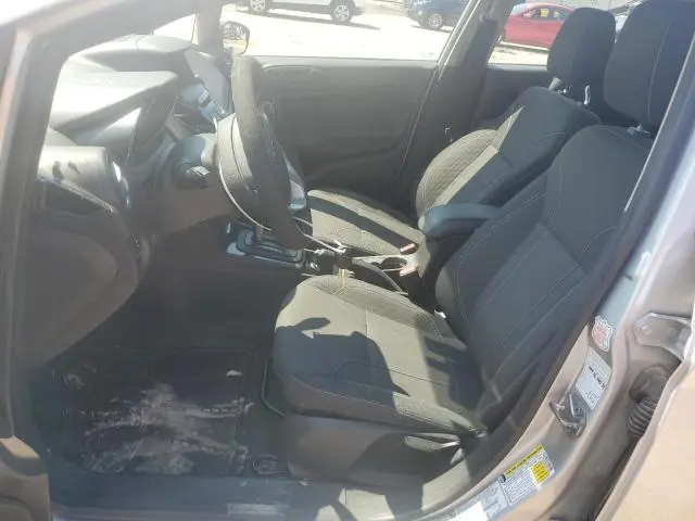 2017 FORD FIESTA SE  