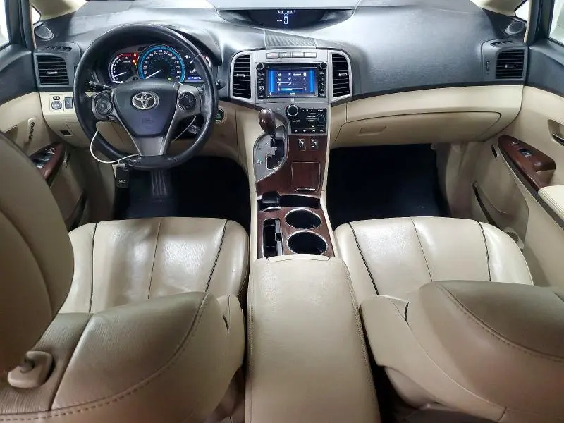 2013 TOYOTA VENZA XLE  